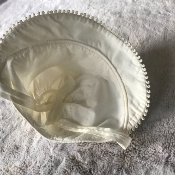 Infant / Toddler Bonnet - Picture 2 of 5